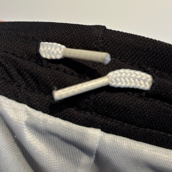 2007 NBA Boston Celtics Adidas Practice Shorts Black Small Vintage - Picture 11 of 11